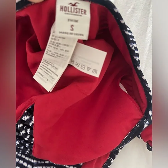 Hollister Swimsuit one piece for women - Picture 5 of 16